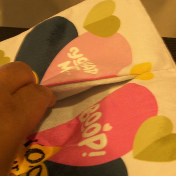 Bark Squeakret Admirer Toy - Picture 6 of 8